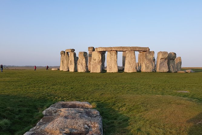 Private driver guided tour Stonehenge - Stonehenge in 2 Hours: Getting More Than Just Photos