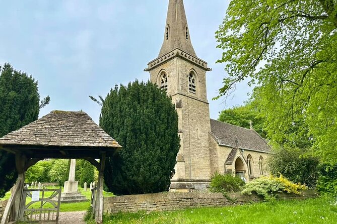 Private Full Day Cotswolds Tour From London - Bourton-on-the-Water: Windrush Views and the Venice Nickname