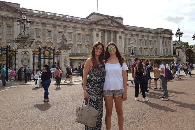 Private Full-Day London Tour by Foot & Public Transport - Westminster power zone: Abbey, Churchill War Rooms, and Downing Street