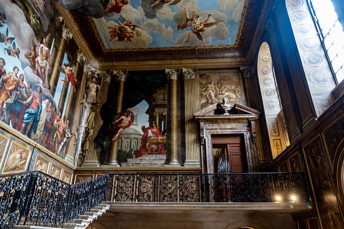 Private Half-Day Tour of Hampton Court - Logistics that matter: small group, private ride, and language