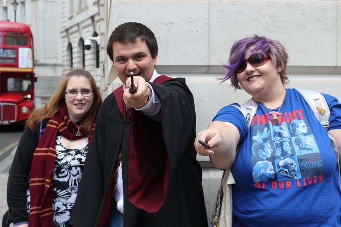 Private Harry Potter Walking Tour of London - St. Paul’s Cathedral and Shakespeare’s Globe: Hogwarts architecture meets real London