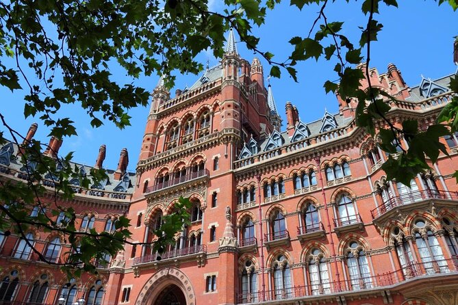 Private London Departure Transfer - Accommodation to St Pancras Eurostar Station - Arrival at St Pancras: Drop-Off Where You Can Start Moving Immediately
