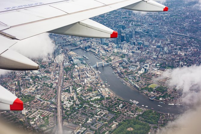 Private London Transfer - Airport to Airport - Heathrow / Gatwick - What Happens After You Land: A Simple, Low-Stress Flow