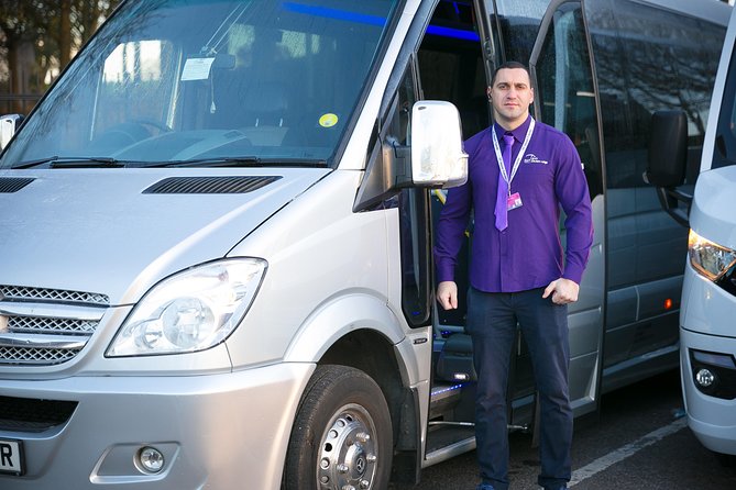 Private Minibus Transfer: Luton Airport to Central London - Pickup at National Express Onward Travel Centre: how it actually works