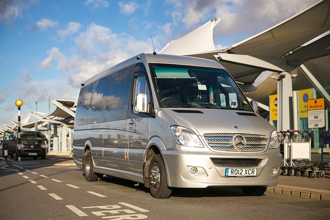 Private Minibus Transfer: Luton Airport to Central London - Luggage limits and the parking fee you should budget for