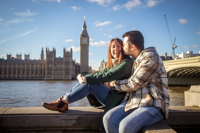 Private Professional Photoshoot Outside Tower Bridge in London - Tower Bridge in 15 Minutes: Why This Timing Works