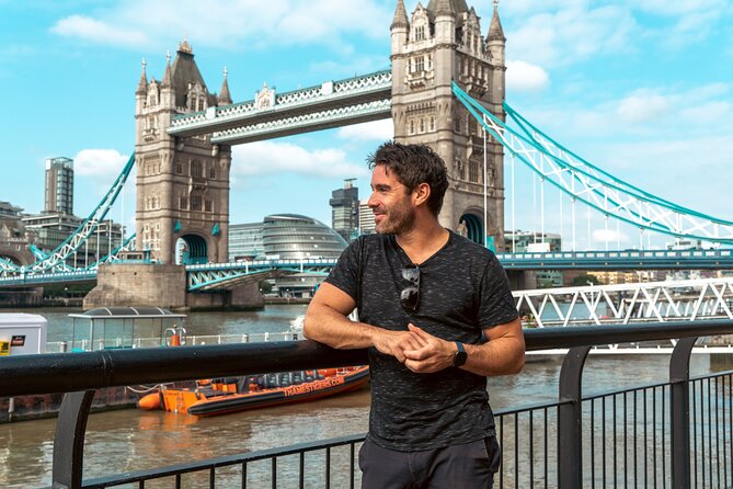 Private Professional Photoshoot Outside Tower Bridge in London - Price and Value: When $136.50 Makes Sense