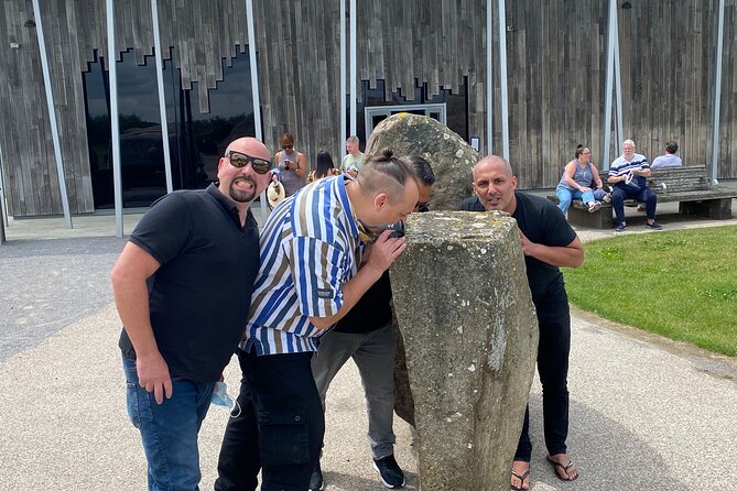 Private Stonehenge, Woodhenge, Avebury Stone Circle Day Tour - Stonehenge: Two Hours to See the Stones Up Close