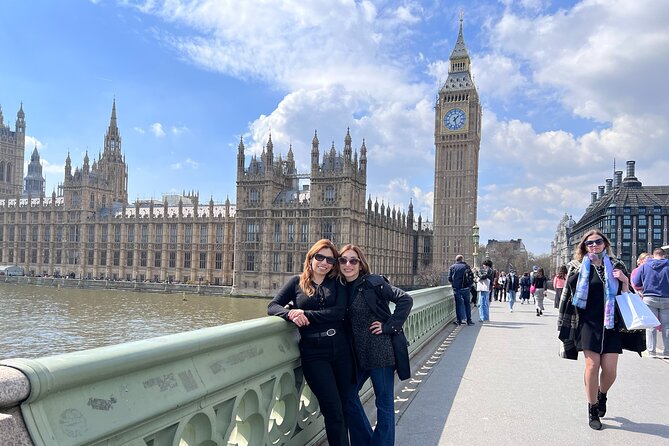 Private Tour: Best of London in a day! in Spanish. - Tower Bridge crossing: the movie-scene moment, minus the stress