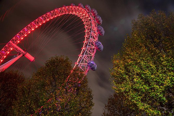 Private Tour: Night Photography Tour in London - Stop 4: Golden Jubilee Bridges for framing from above and skyline stacking