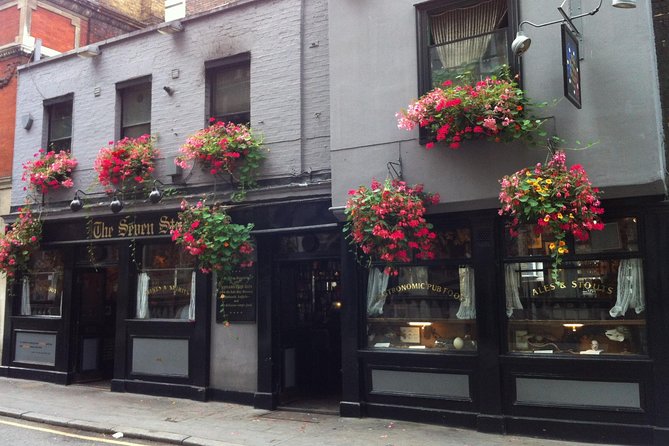Private Tour of London's Historic Pubs - Where You Meet: Blackfriars Start and a Practical Finish Point