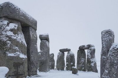 Private Tour of Stonehenge and Salisbury Cathedral - The Wheatsheaf Pub Stop: Lunch That Breaks the Day Up