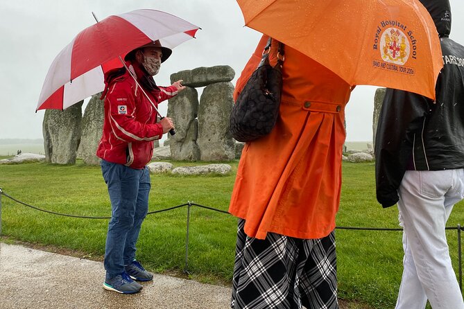 Private Tour to Stonehenge, Bath and The Cotswolds - Cotswolds Stop: Castle Combe or Lacock Abbey for Two Different Vibes
