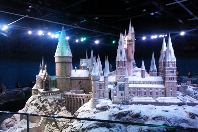 Private Transfer: Central London to Harry Potter Warner Bros Studio in Leavesden - Waiting Time Rules You Should Plan Around