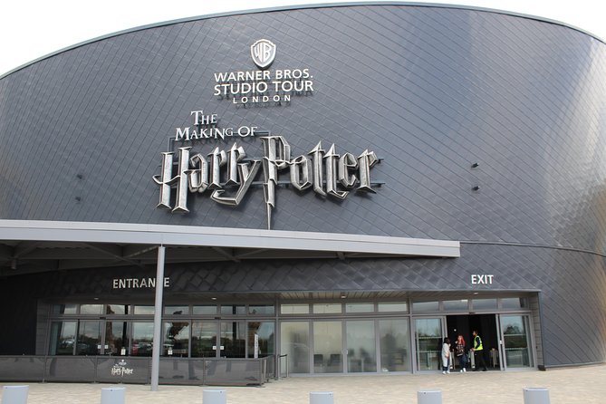 Private Transfer: Central London to Harry Potter Warner Bros Studio in Leavesden - Who This Private Transfer Is Best For