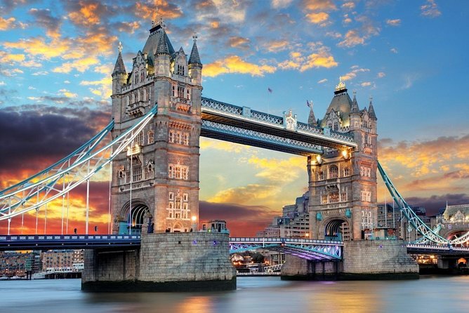 Private Transfer: Heathrow Airport LHR to London by Business Car - Timing That Works: 60 Minutes Free Waiting With Flight Tracking