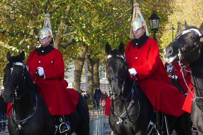 Private Walking Tour of Royal London with Changing of the Guard - Starting at Covent Garden: a smart launch point