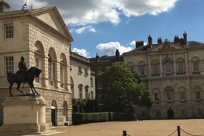Private Walking Tour of Royal London with Changing of the Guard - Westminster Abbey outside and Parliament Square: the finishing royal stretch