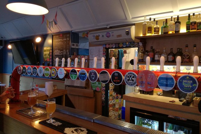Pub & History Tour London (History & Beers) - Fleet Street pubs: authors, old signage, and beer as a time machine