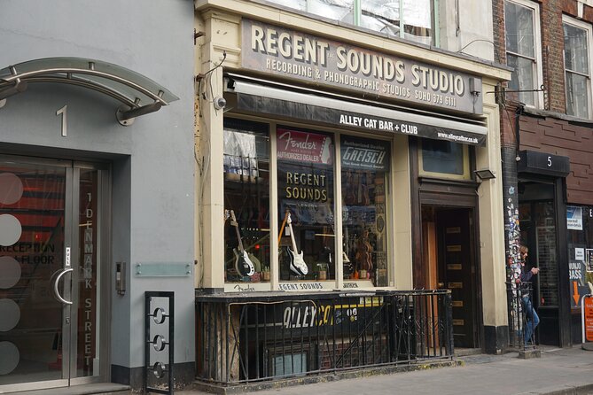 Rock Music Walking Tour of London's Soho - The “Icons in One Small Area” Walking Plan