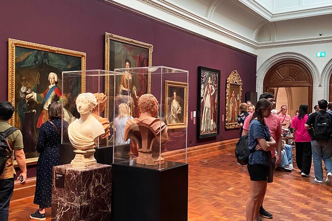 Rogues and Rebels Private Tour in National Portrait Gallery - Price and value: is $153.29 per person worth it?