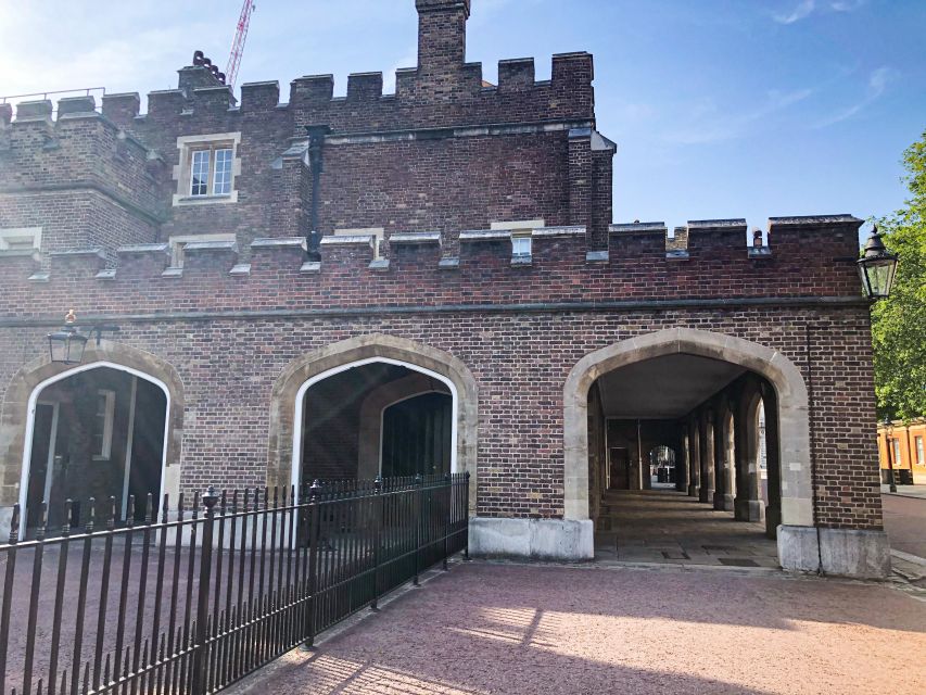 Royal London: from Tudors & Stuarts to Windsors Walking Tour - Following the coronation logic through central London