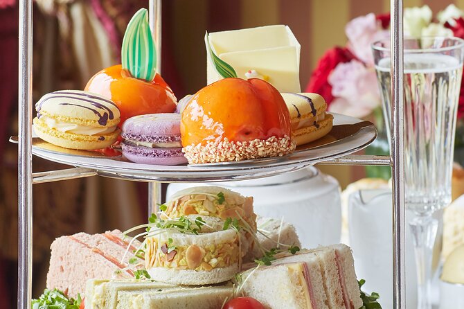 Royal London Tour with Afternoon Tea at The Rubens at the Palace - Buckingham Palace and the Changing of the Guard: Know the Schedule Before You Set Your Heart