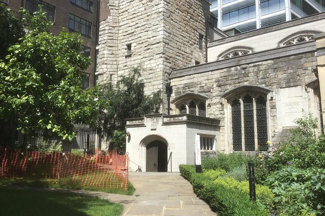 Secret Gardens of the City of London Private Tour - Garden at 120, Hogarth Court, and the Roman-layers surprise