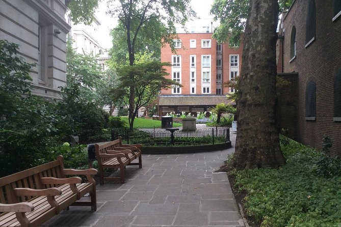Secret Gardens of the City of London Private Tour - Should you book Secret Gardens of the City of London private tour?