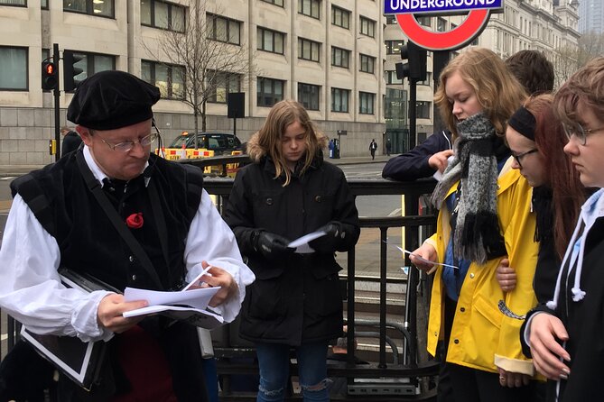 Shakespeare Walks - Why this Shakespeare Walk feels different from a museum day