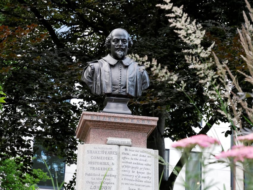 Shakespeare's London: Walking Tour - Shoreditch High Street Station: where the tour starts