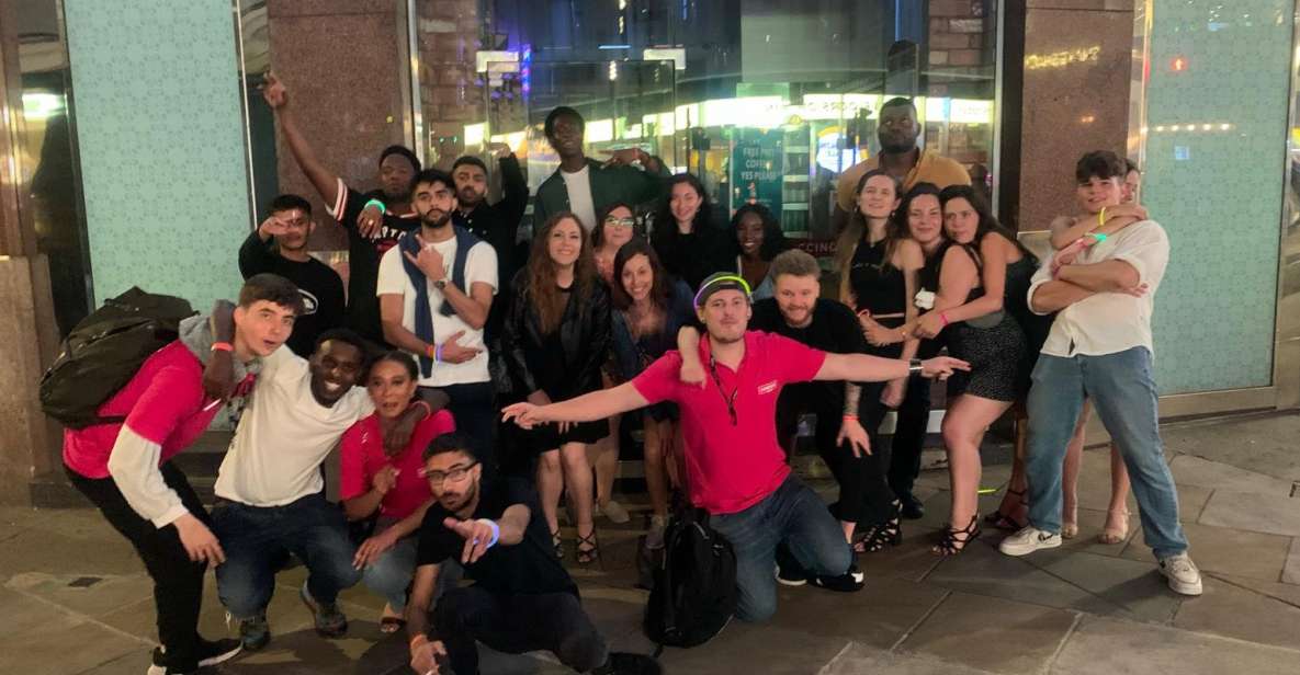 Shoreditch Pub Crawl - How the tour keeps you moving: queue-jump plus express security
