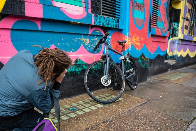 Shoreditch Street Art Private Photography Tour including Brick Lane - Price and Value: Does $332.63 Make Sense?