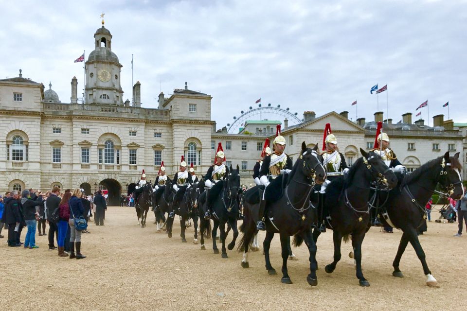 Skip the line Westminster Abbey & Guard Change Ceremonies - St James’s Park walk: where the ceremony stories make sense