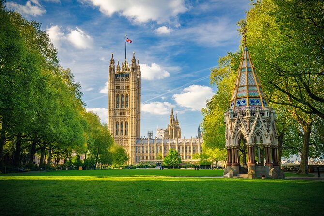Skip-the-line Westminster Abbey London Guided Tour - Entering Westminster Abbey with priority: what you’ll actually see