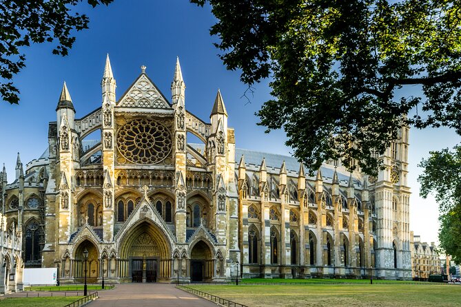 Skip-the-line Westminster Abbey London Guided Tour - Meeting point at Parliament Square: easy to find, easy to start