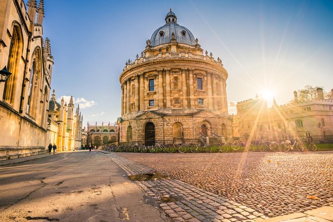 Small Group Cotswolds Villages, Stratford and Oxford Day Tour from London - Oxford University highlights: the walking tour that helps you understand what you see