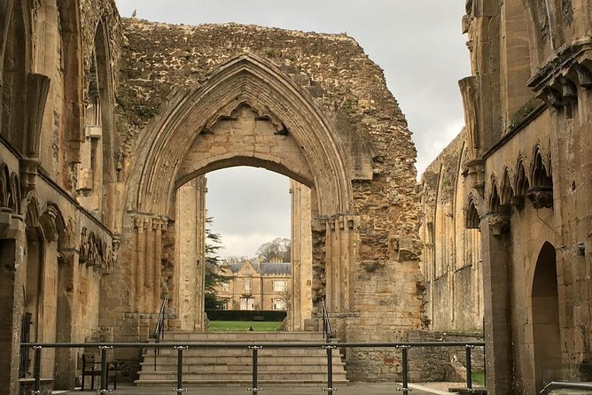 Small-Group Day Trip to Stonehenge, Glastonbury, and Avebury from London - Glastonbury Tor and St Michael’s Church area: the best views, if you pace yourself