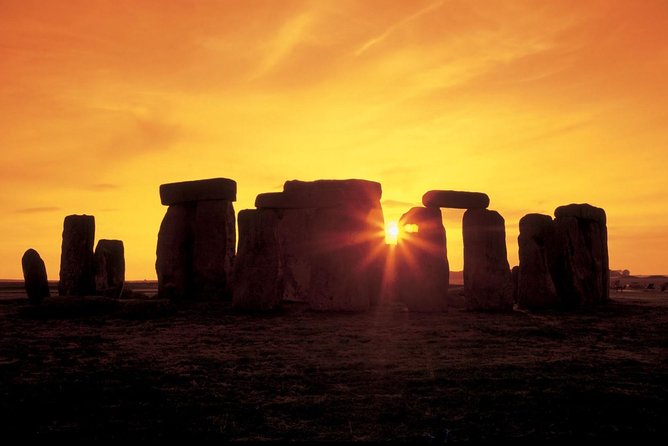 Small-Group to Bath, Lacock, Avebury and Stonehenge from London - Bath pass-by time: quick scenery, not a linger-and-shop moment
