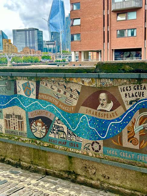 Southwark to Shoreditch Shakespeare Promenade - Who should book this Shakespeare promenade (and who shouldn’t)