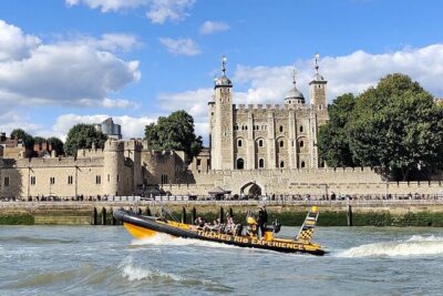 Speedboat 'Ultimate Tower Blast' from Tower Millennium Pier - 40 minutes - Your Thames route: Tower of London to HMS Belfast and Tower Bridge