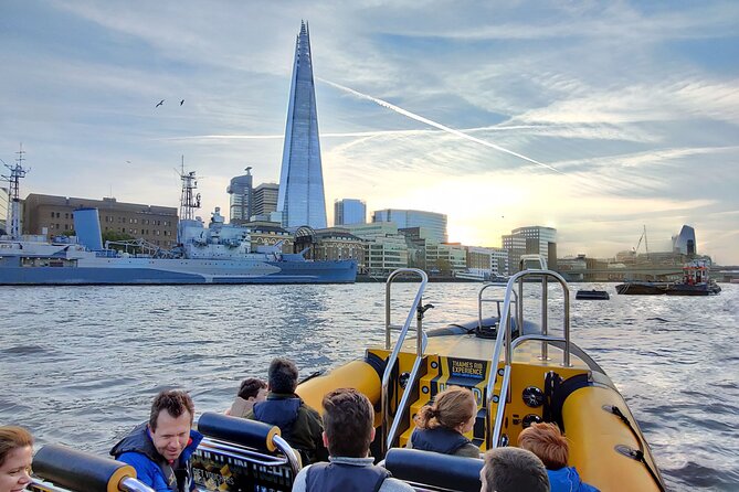Speedboat 'Ultimate Tower Blast' from Tower Millennium Pier - 40 minutes - Weather, ponchos, and what to wear for a damp river day