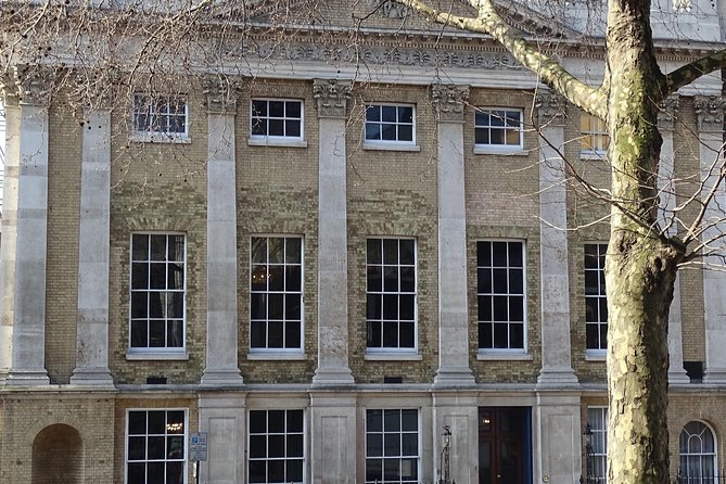 St James' & Mayfair - Private Tour of London's Royal & Aristocratic Villages - Shepherd Market to Green Park: Mayfair’s older entertainments, then the royal shift