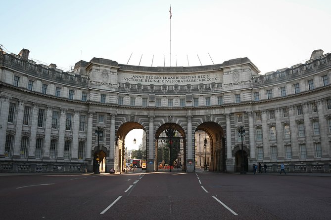 St Pauls Cathedral & See Over 30 Top London Sights Tour - Where you start at the Ritz (and why 10:00 am matters)