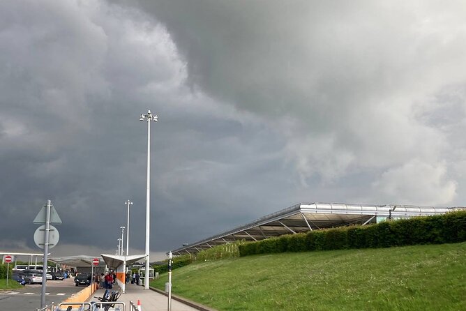 Stansted Airport Taxi Private Transfer to/from London - Key things to know before you book