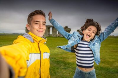 Stonehenge and Bath Tour from London - Stonehenge: using the audio guide and getting your bearings fast