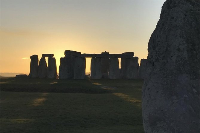 Stonehenge Independent Visit with Private Driver by Luxury Sedan - Getting to the stone circle: shuttle vs. the almost-2-mile walk