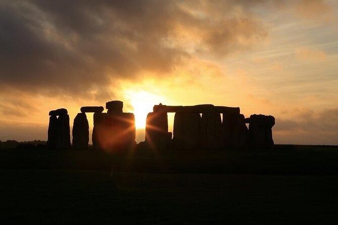 Stonehenge Summer Solstice Tour from London: Sunset or Sunrise Viewing - Should you book this Stonehenge solstice tour?