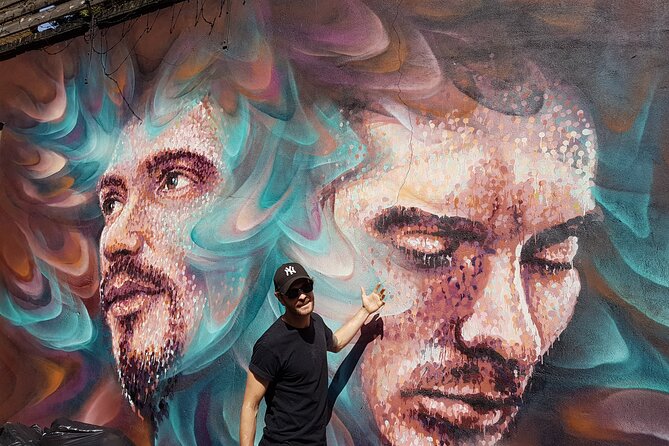 Street Art Tour and Spray Painting Workshop in London - The street-art walk: how to look like a local