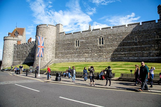 Summer Special: Buckingham Palace & Windsor Castle Tour - The Guide Reality Check: What You Do and Don’t Get Inside